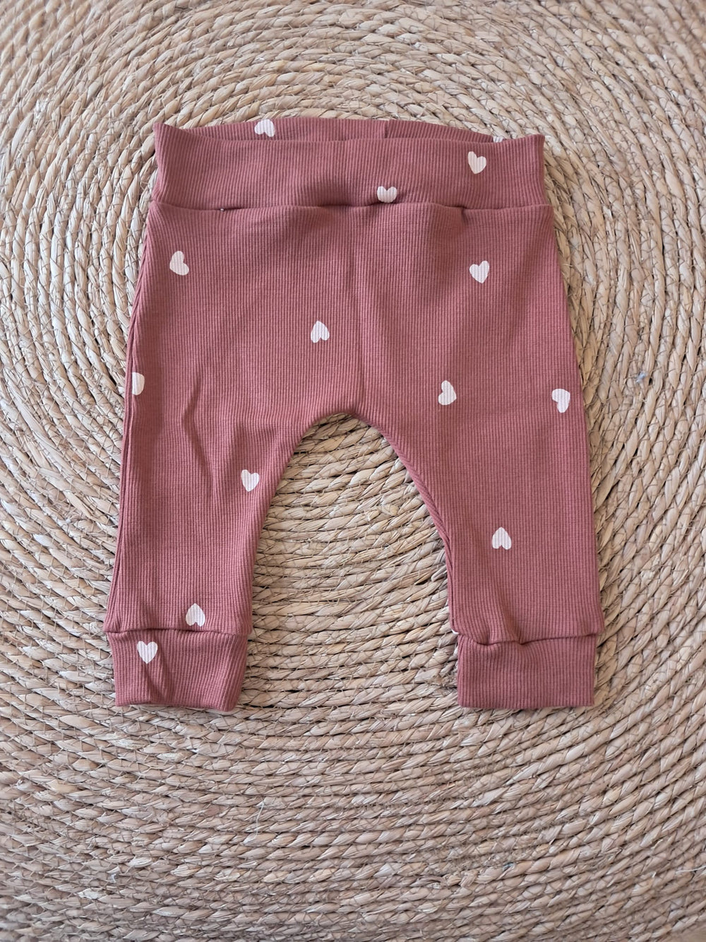 Broekje rib hartjes