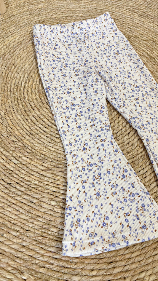 Flared broekje rib blauwe mini bloem
